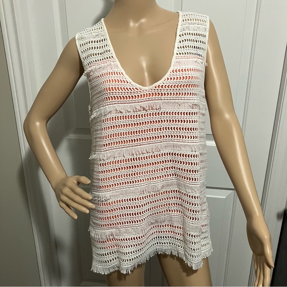 Esqualo | White lace sleeveless top with orange liner - Picture 1 of 7